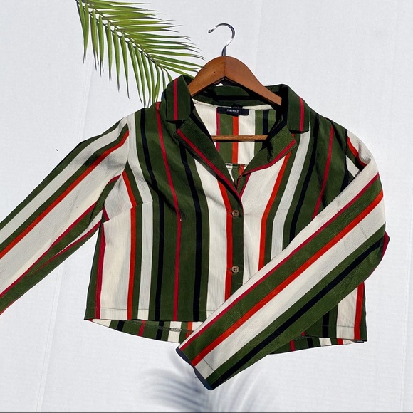 Forever 21 Small Crop Long Sleeve Stripes - Picture 2 of 7